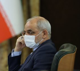 وزیر آموزش وپرورش برای بازدید از مرکز تولید محتوای آموزشی به مشهد سفر کرد