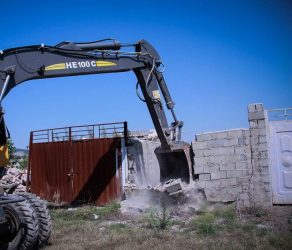 ۶۵۰ بنای غیرمجاز در زمین‌های کشاورزی خراسان رضوی قلع و قمع شد