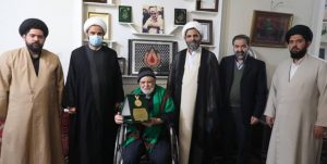 اعطای نشان عالی وقف به استاد حاج سیدرضا مویّد