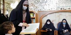 دایر شدن سه پایگاه کتابخوانی برای استفاده زائران در حرم مطهر رضوی